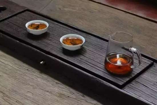 會(huì)所飲茶：就是你對(duì)完美的一次次溫柔試探