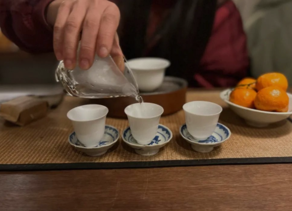 飲茶有度，一天喝多少茶更養(yǎng)生健康